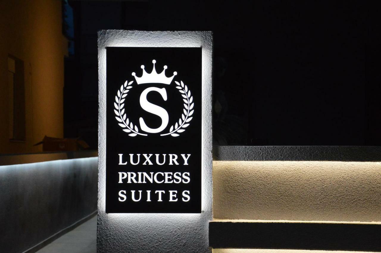 S. Luxury Princess Suite Nea Kallikrateia Ngoại thất bức ảnh